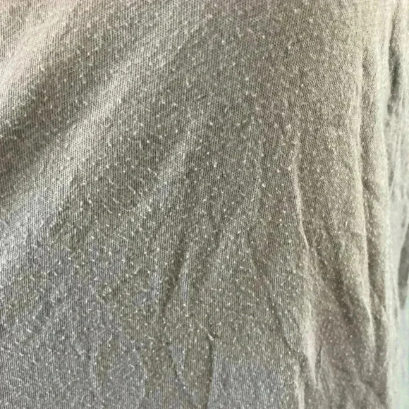 ⭐️ Chalet grey long tank top in size large - Picture 4 of 7